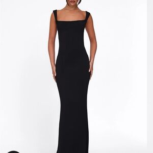 Tiger Mist Black Maxi Dress